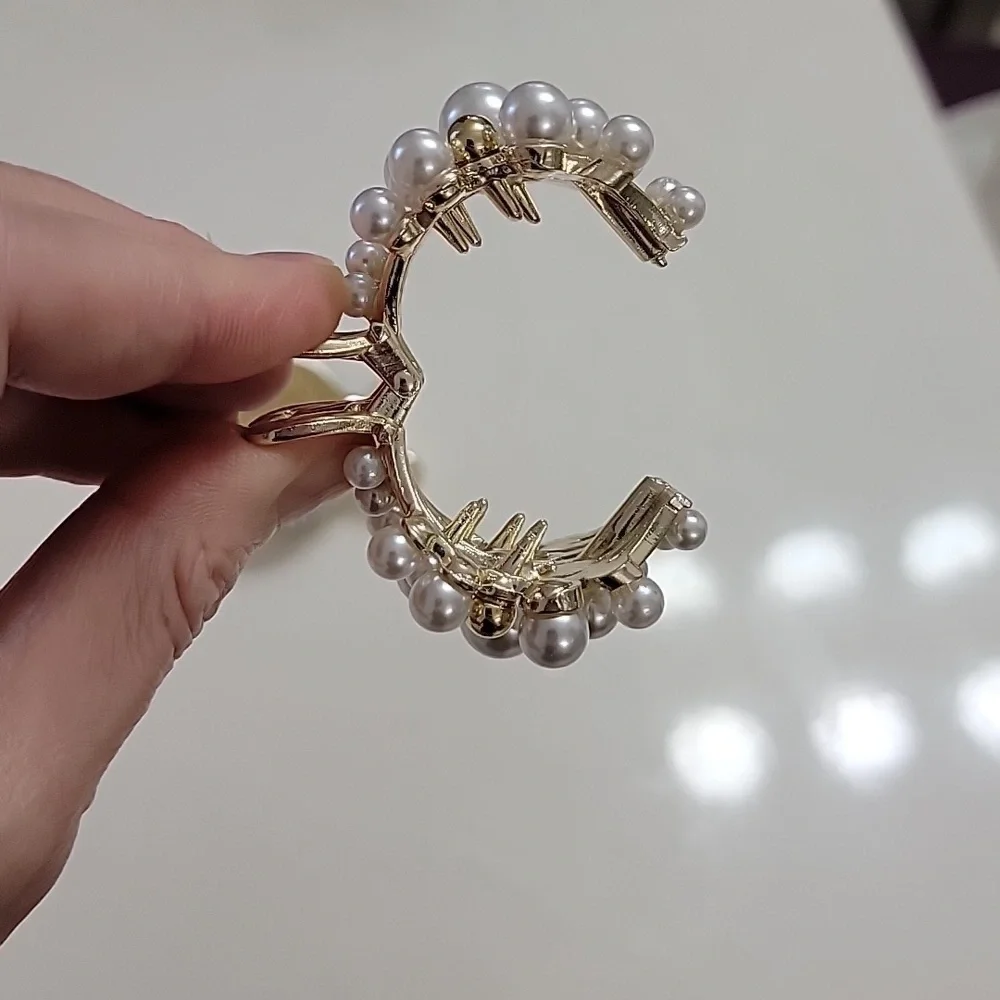 Faux PEARL HAIR CLAW As Bundle (7pc)